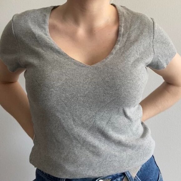 90 S Gap Basic Tee (M) - Picture 2 of 7